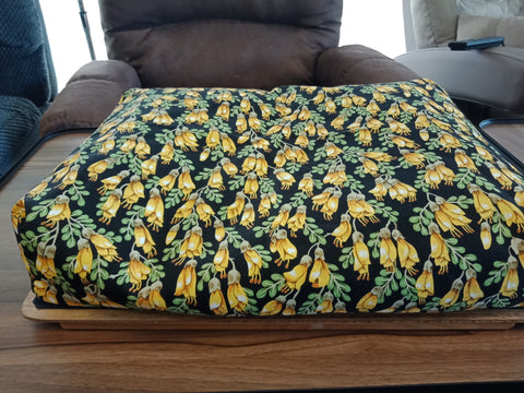 Lap Tray Kowhai Flower